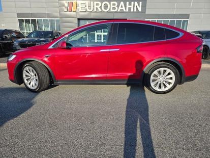 tesla model x 2017 5YJXCAE2XHF067000 image tesla model x 2017 5YJXCAE2XHF067000 image